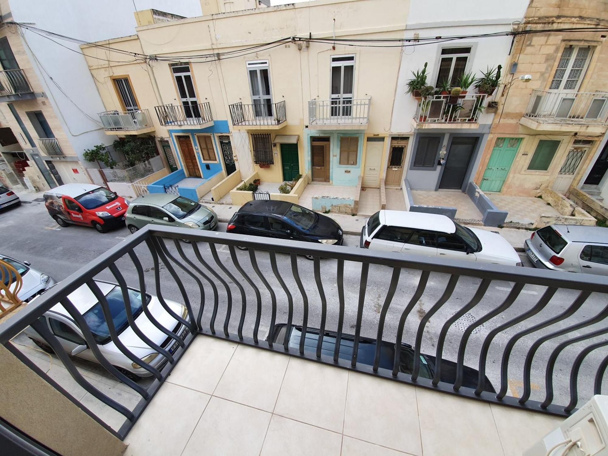 Cosy Close To Seafront A/c & Free W-ifi *